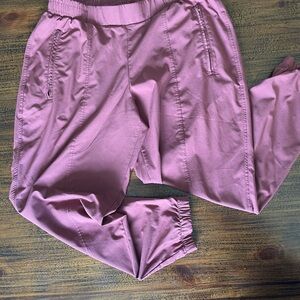 Old Navy Active StretchTech Pants in Mauve